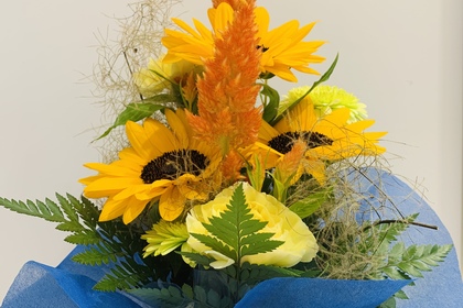 越谷　美容室　美容院　liage