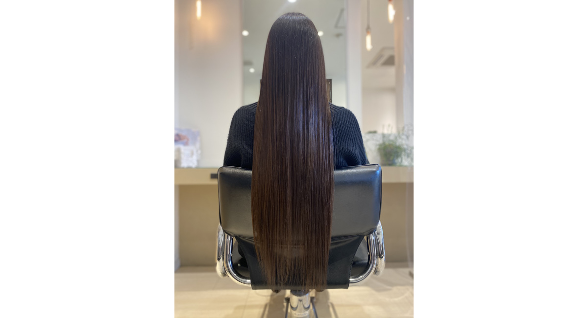 スーパーロングで髪質改善 カラー 超音波トリートメント 越谷の人気美容室liageはお得な情報が載ったブログを公開中