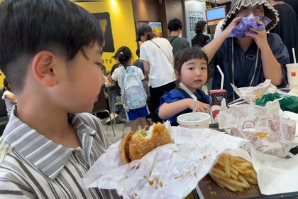 越谷　美容室　美容院　liage